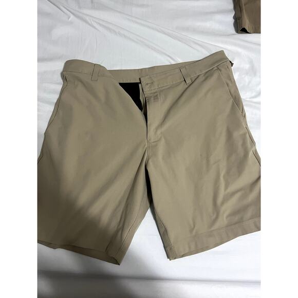 Lululemon Commission Classic-Fit Short 9"  Warpstreme - 36W - Picture 1 of 4